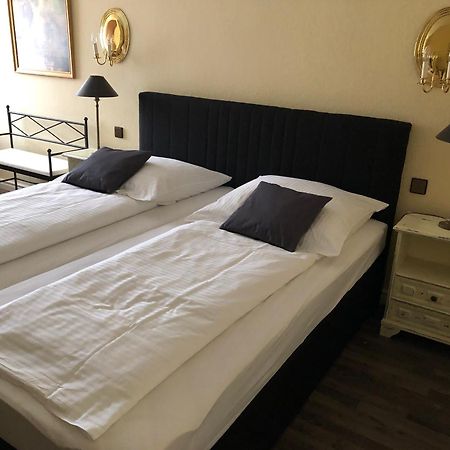 Schoekel'S Hotel Und Restaurant Elze Eksteriør billede